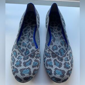 Rothy’s grey leopard print flats-size 8